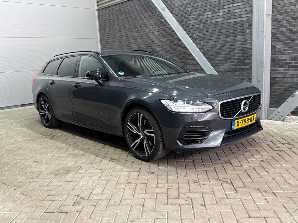 Volvo V90